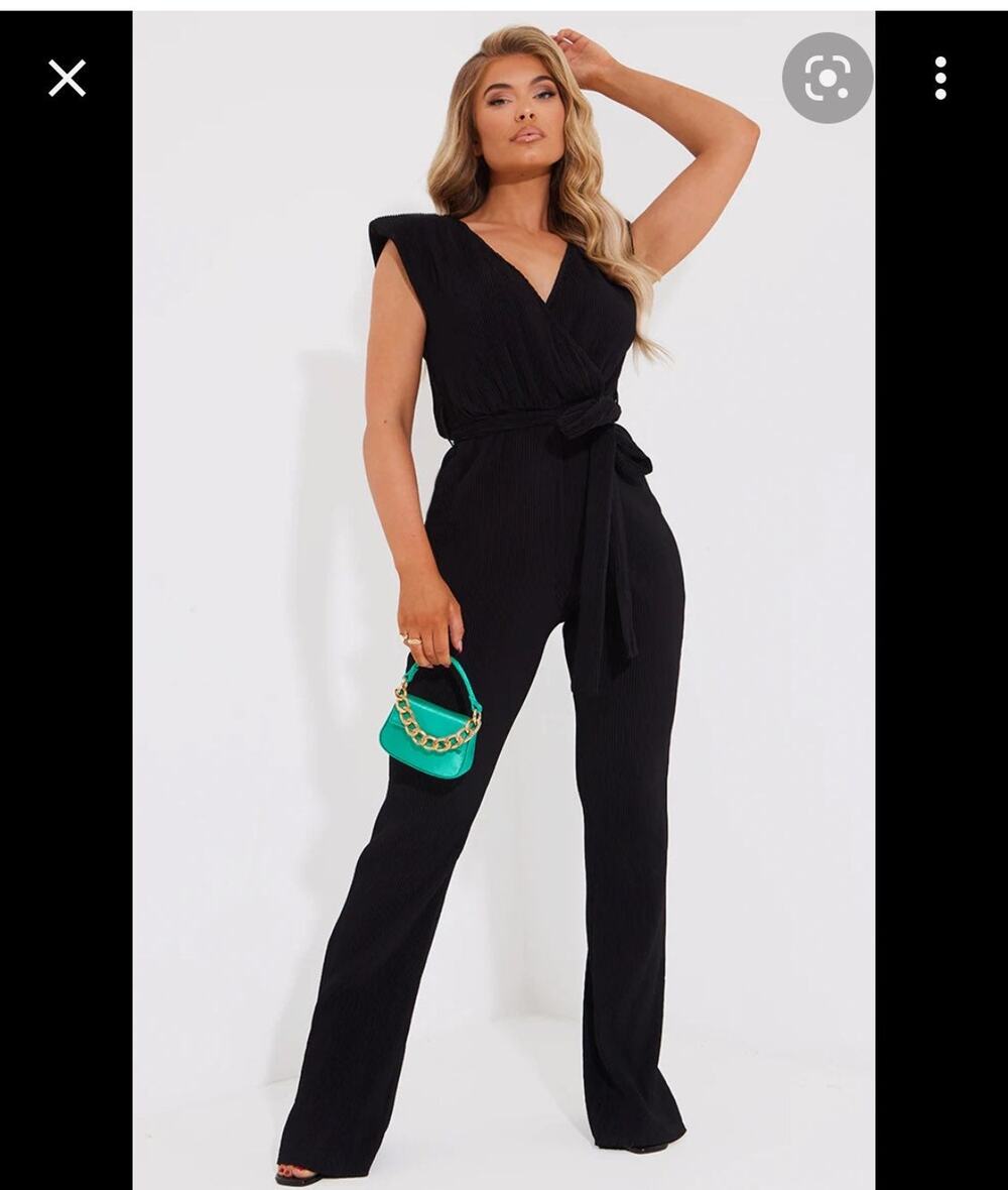 NWT New York & Co jumpsuit in black short sleeves  size large